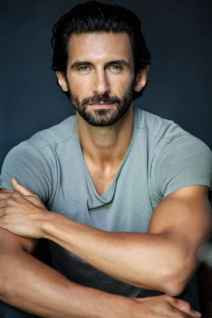 Arajo: The Rising Star Of The Entertainment Industry