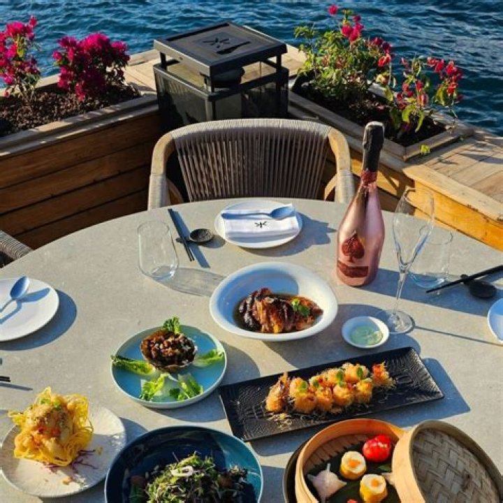 Barnstormer Restaurant: A Culinary Journey Like No Other
