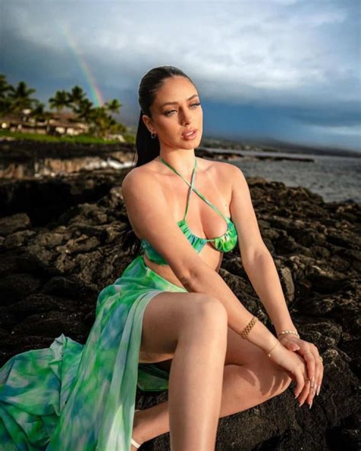 Camila Araujo's Exclusive Content: Access All Her Photos And Videos For Free!