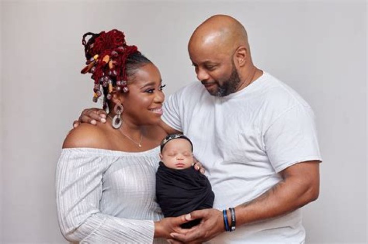 Charisa Monroe's Age, Biography, And Beyond