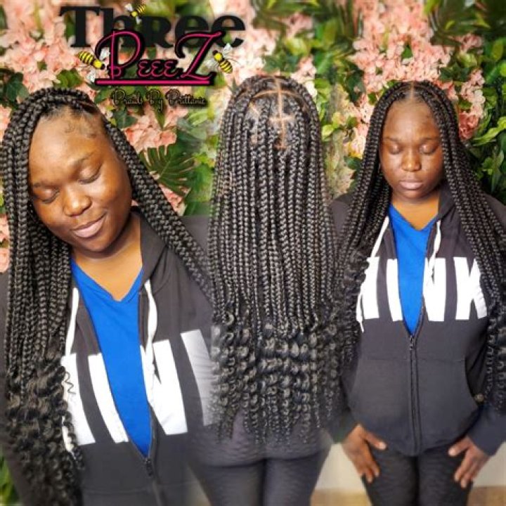 Discover The Allure Of Jumbo Goddess Braids
