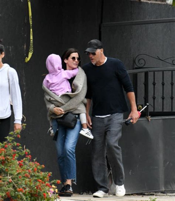 Discover The Enduring Bond: Ricky Gervais's Longtime Partner Jane