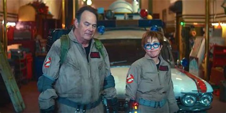 Discovering Annie Potts: The Age Of The Iconic Ghostbusters Star