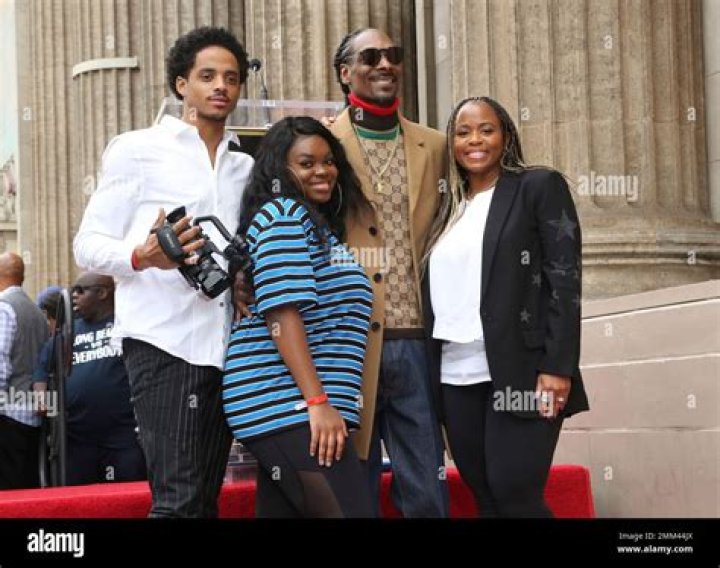 Discovering Keri Hilson: The Inspiring Journey of Julian Broadus' Mother