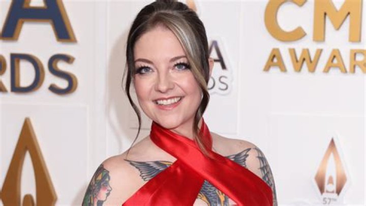 Discovering The Age Of Ashley McBryde: A Journey Through Her Life