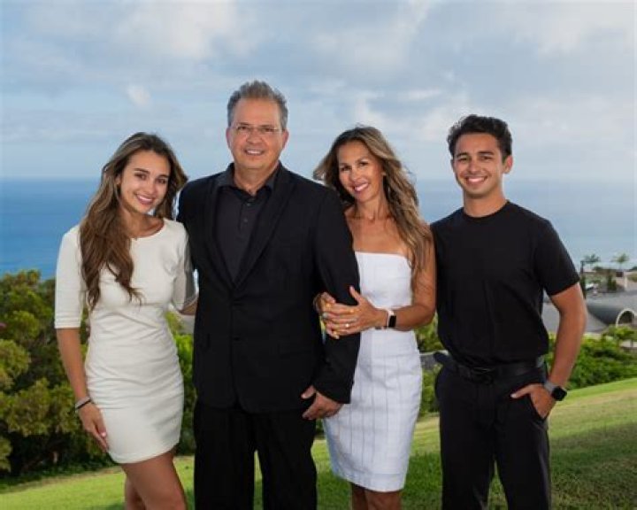 Discovering The Life And Love Of Glenn Medeiros' Wife
