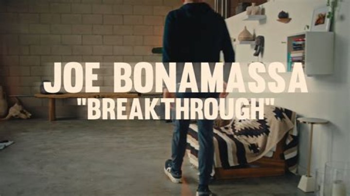Discovering The Life Of Joe Bonamassa's Wife Through Pictures