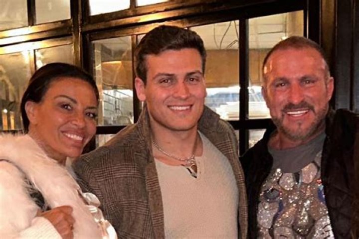 Dolores Catania And Frank Catania's Enduring Connection