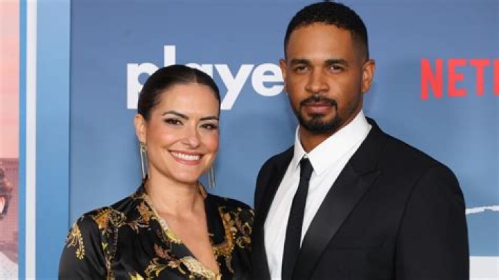 Exploring the Life and Relationship of Damon Wayans and His Wife