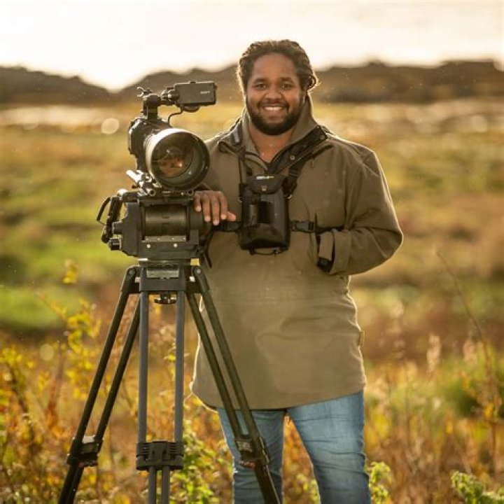 Exploring The Life Behind The Lens: Mike Atherton's Wife Photos