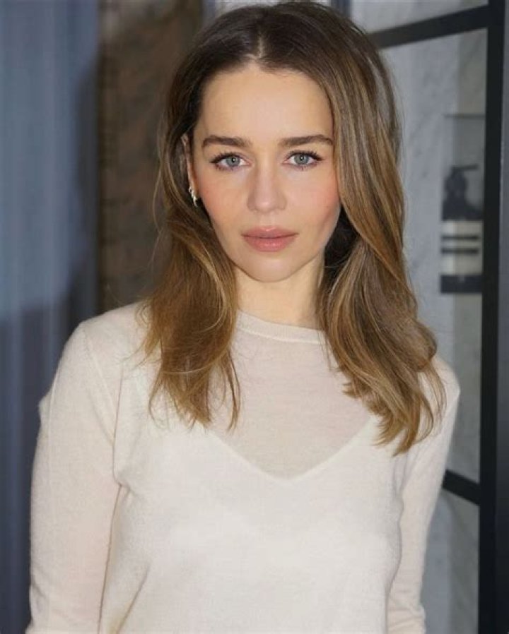 Exploring The Love Life Of Emilia Clarke: A Look At Her Exes