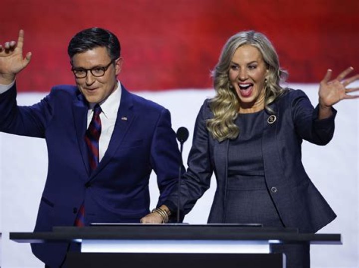 Get To Know Kelly Lary: Uncovering The Secrets Of A Dynamic Leader