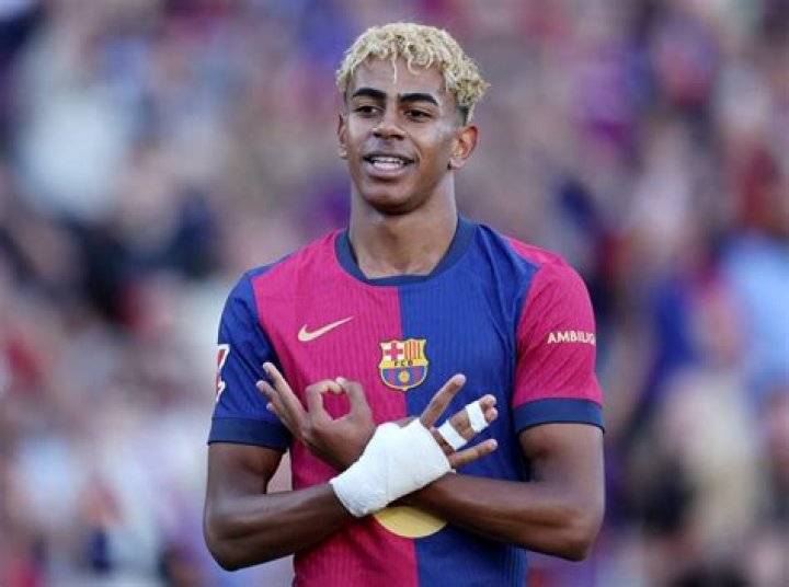 How Much Does Lamine Yamal Make Annually?