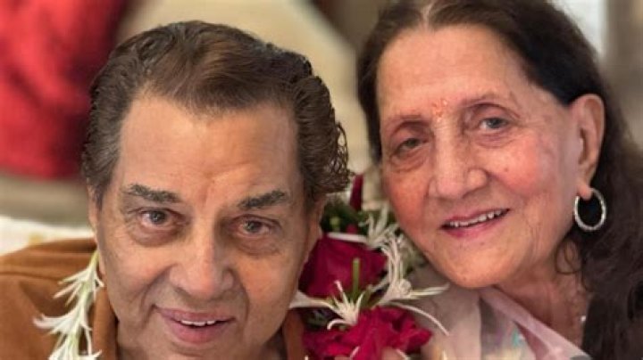 Is David Gates' Wife Still Alive?