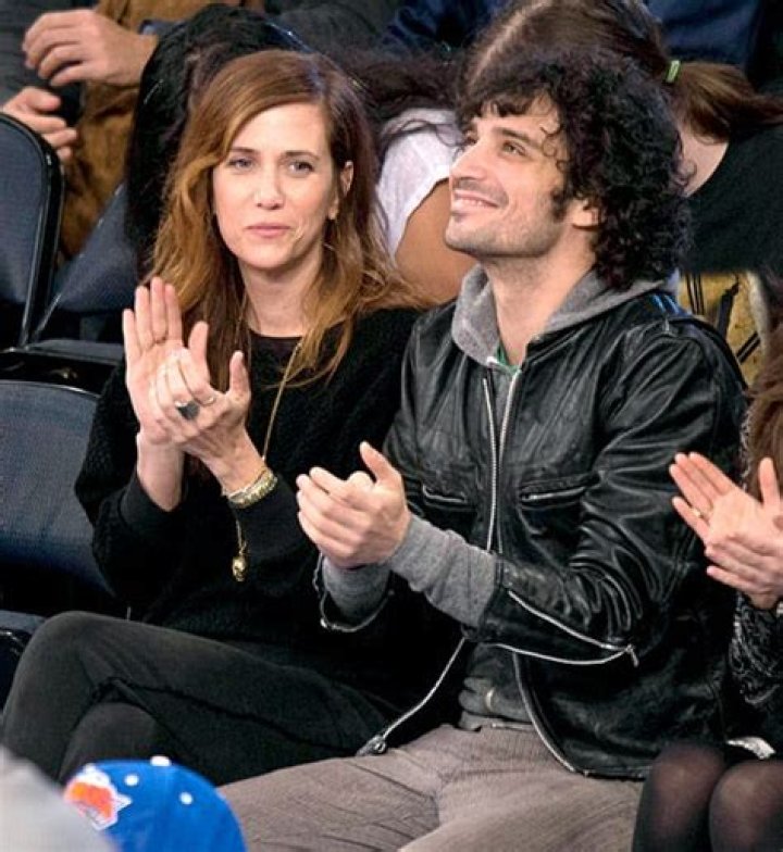 Kristen Wiig And Fabrizio Moretti: A Love Story For The Ages