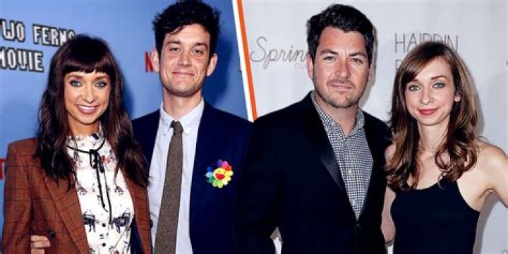 Lauren Lapkus And Her Sibling Squad