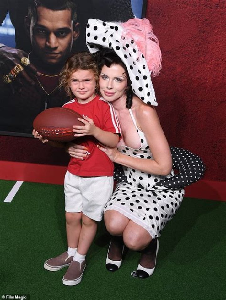 Meet Peter Artemiev, An Exceptional Pilot Soaring To New Heights