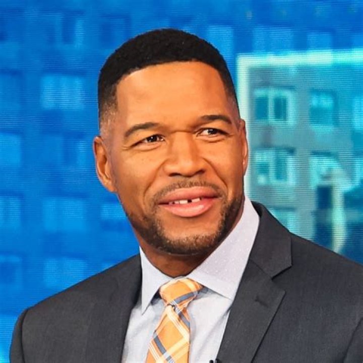 Michael Strahan: The Latest News And Updates
