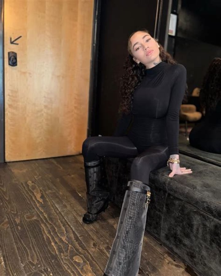 Mikayla Campinos Ero Me: Unveiling The Life And Journey Of A Rising Star