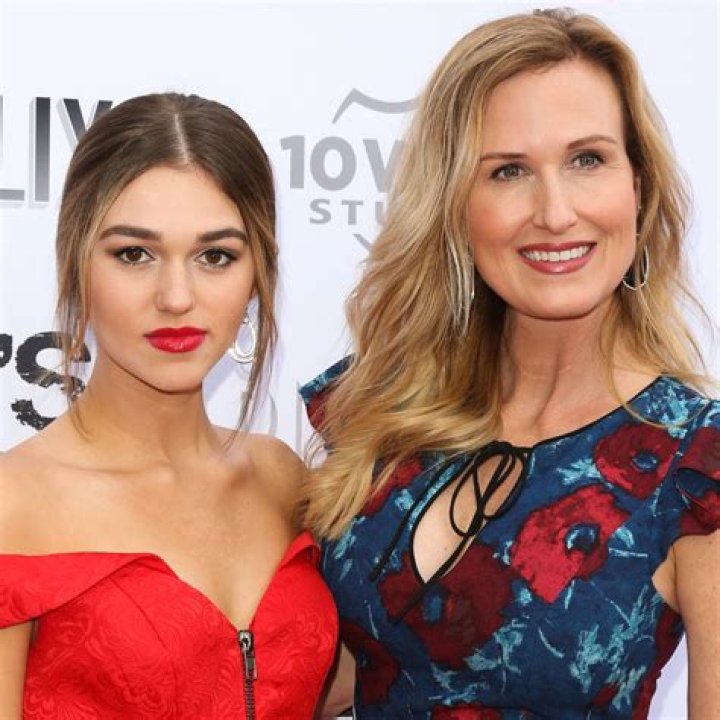 Phil Robertson's Daughter Phyllis And Motherhood's Grace