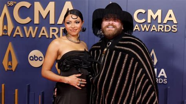 Teddy Swim's Girlfriend: A Deep Dive Into His Love Life