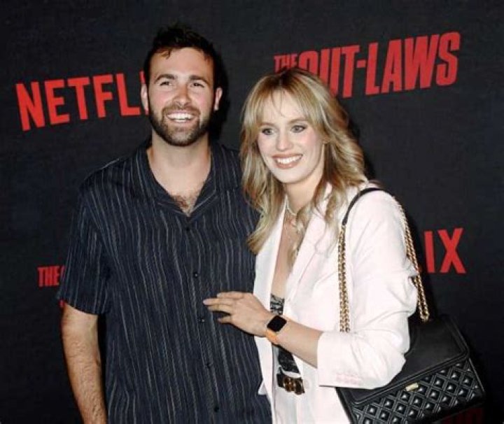 The Truth Behind Ronald Gladden's Relationship Status