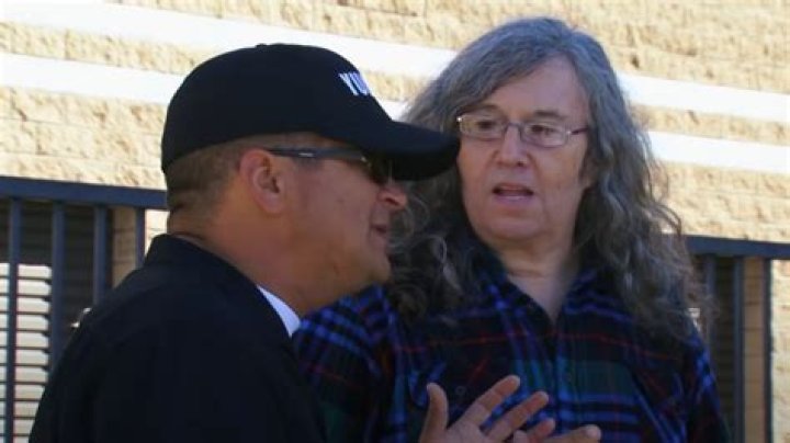 Tragic News: Storage Wars Guy Dies Of Heart Attack - YouTube Community Mourns