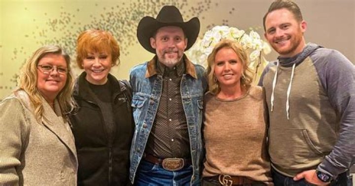 Uncover The Family Roots: Brandon Blackstock's Parents Revealed