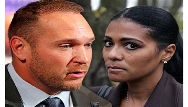 Uncovering The Truth Behind Brian Urlacher's Ex-Wife: Secrets Revealed