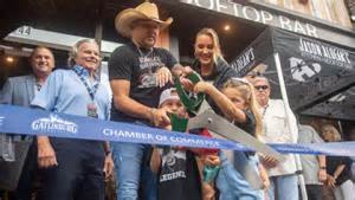 Unveiling Jason Aldean's Height: Surprising Revelations And Insights