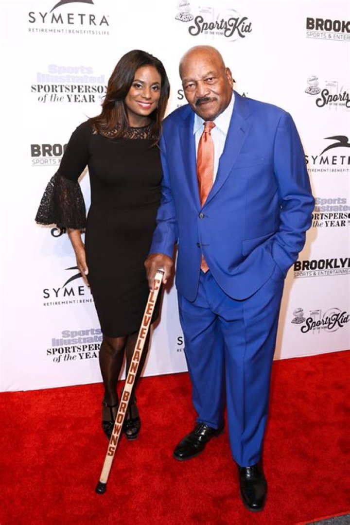 Unveiling Jim Brown's Wife's True Age