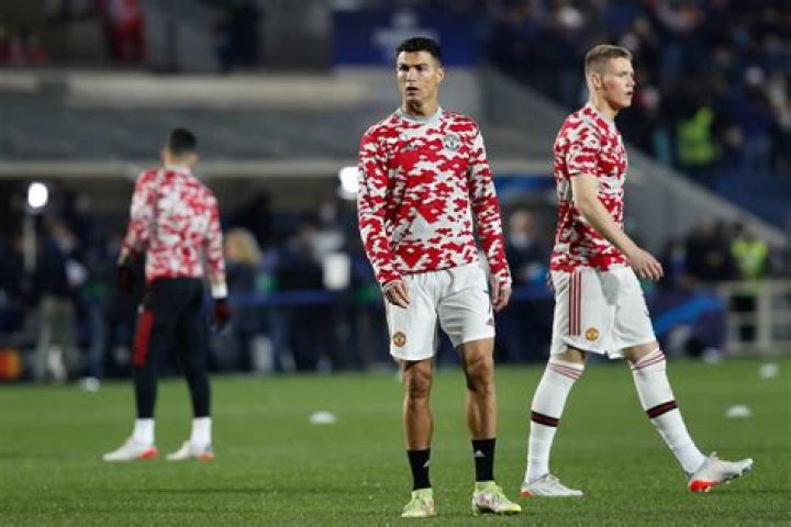 Unveiling Maura Tierney's Height In Feet: A Closer Look