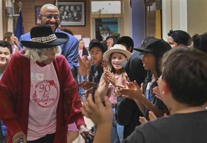 Unveiling Stephanie Hammond: Pioneering Education's Future