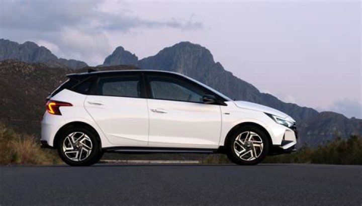 Unveiling The Enigma: Sam Fox's Wife Revealed