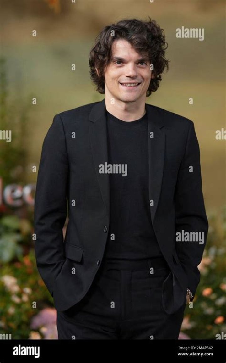 Unveiling The Height Of Edward Bluemel: How Tall Is He Really?