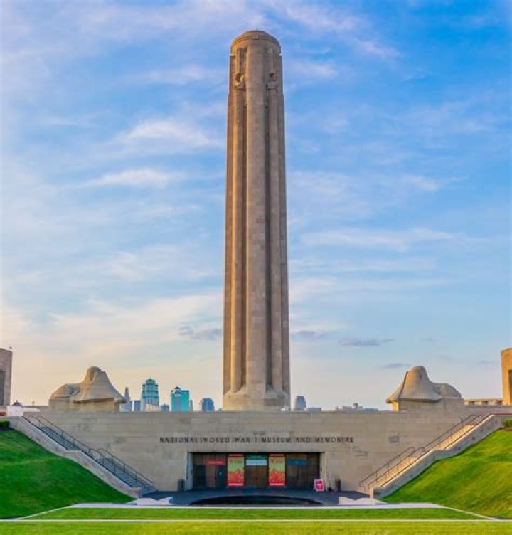 Unveiling The History And Impact Of "ffm Pics"