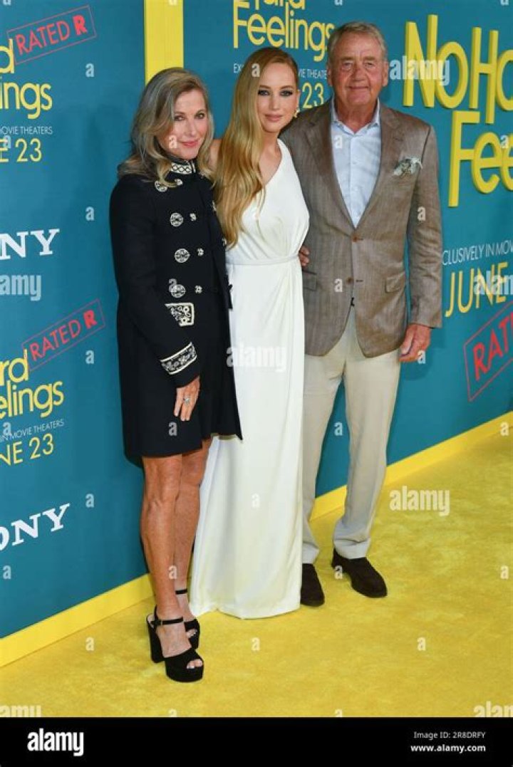 Unveiling The Lives Of Luis Miguel's Kids: A Journey Of Discovery