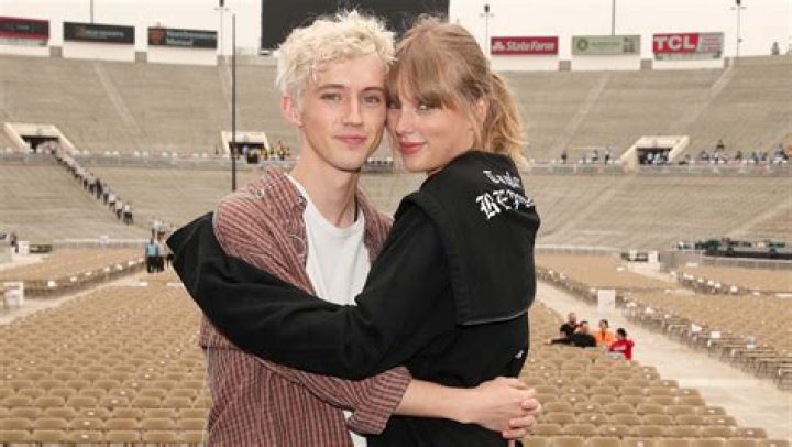 Unveiling The Musical Genius Of Troye Sivan's Boyfriend: A Promise Of Discovery