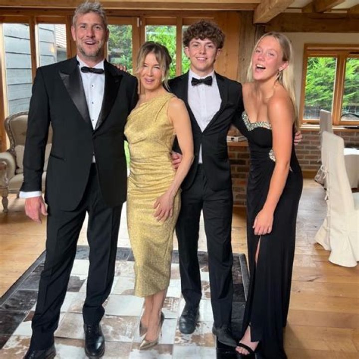 Unveiling The Secrets Of Ant Anstead's Net Worth