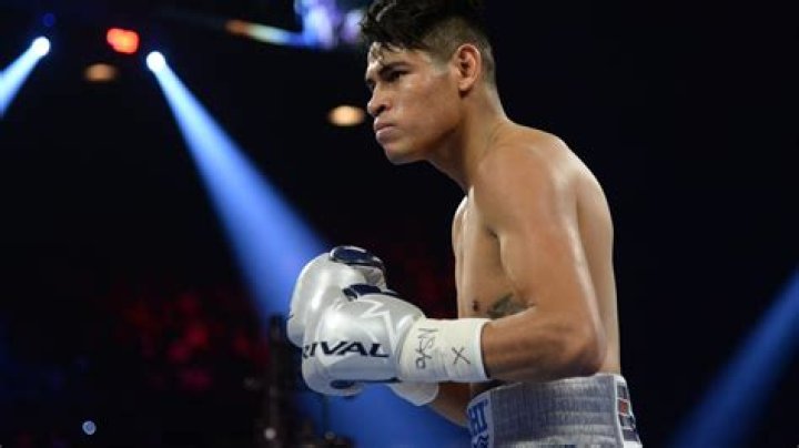 Unveiling The Secrets Of Emanuel Navarrete: Mexico's Undisputed Boxing Champion