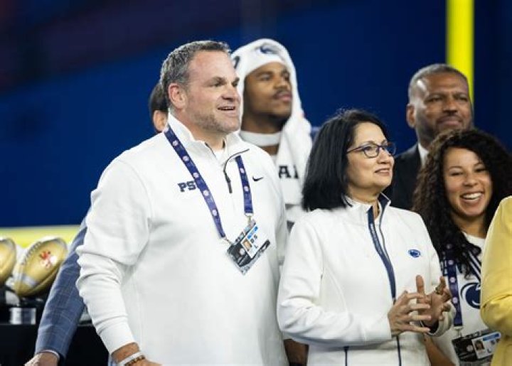 Unveiling The Secrets Of Julie Rhule's Sportscasting Success