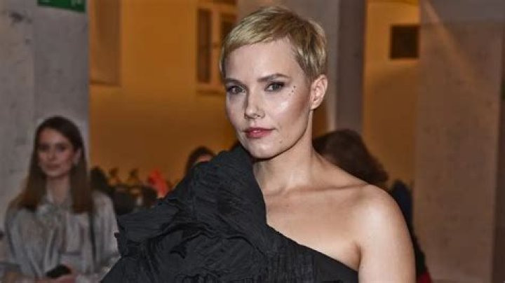 Unveiling The Talent And Legacy Of Roma Gasiorowska