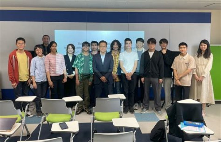 Unveiling The Visionary Work Of Raymond Florander In Education