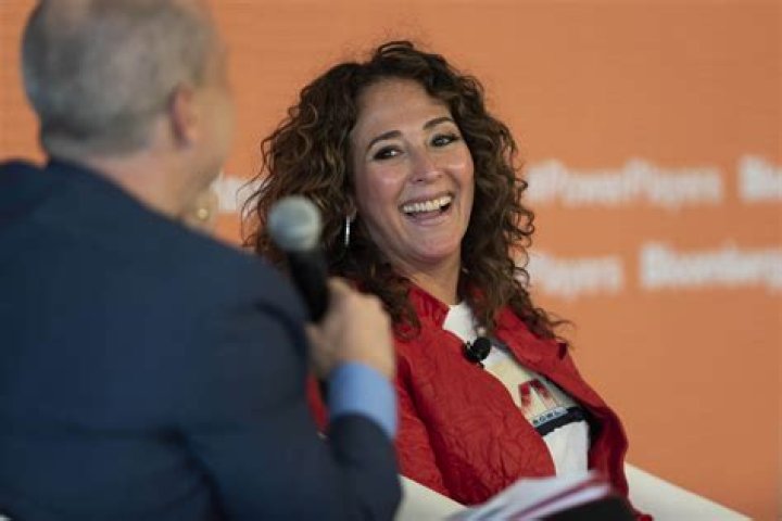 Unveiling The Woman Behind The Scene: Who Is Maggie Sajaks Mother?