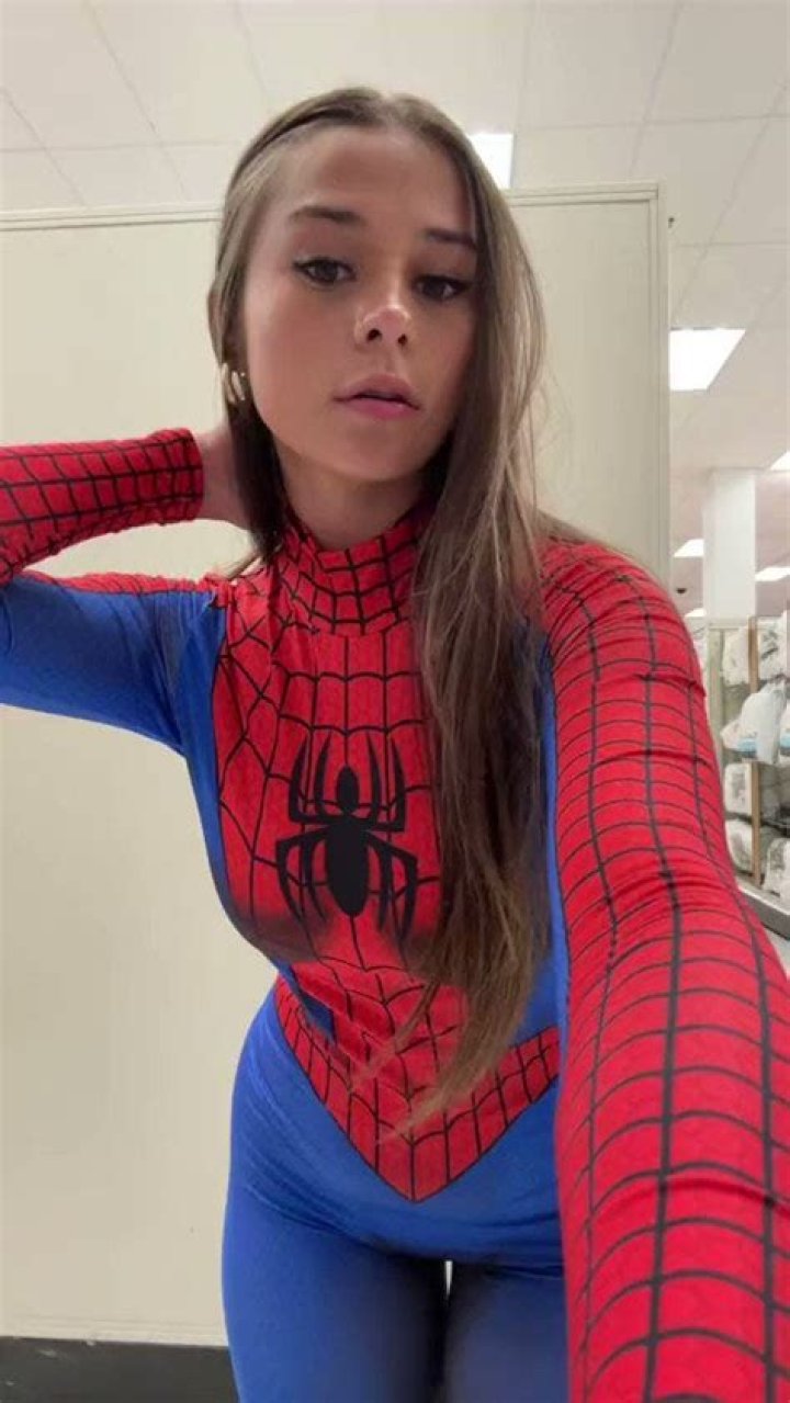 Watch Sofia Rain As Spider-Man In Full HD