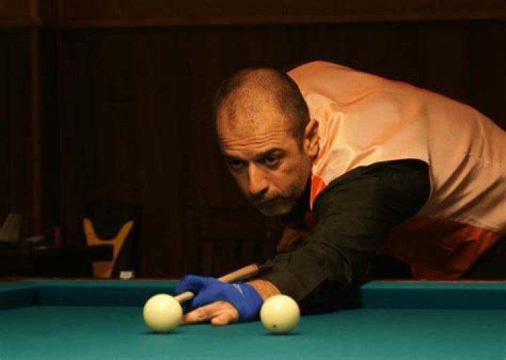 Why Billiard Gloves Are Essential for Every Serious Player