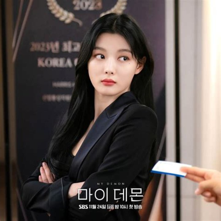 Yo Jung-hee: The Iconic South Korean Actress Redefining Entertainment